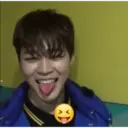 สติกเกอร์