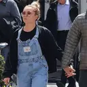 สติกเกอร์